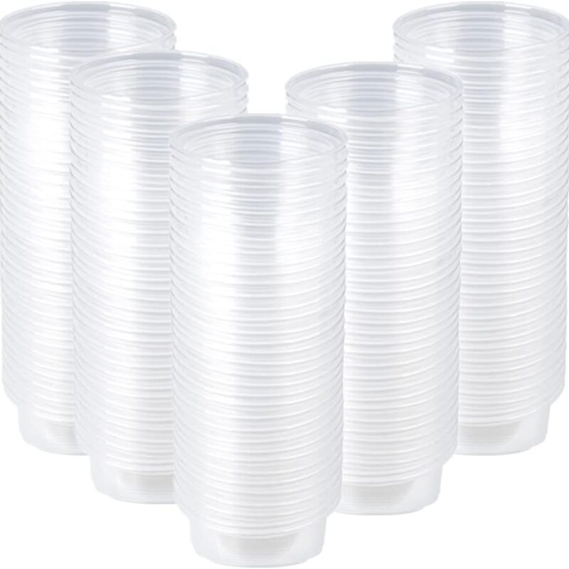 عبوات بلاستيك مع اغطية 50 حبه