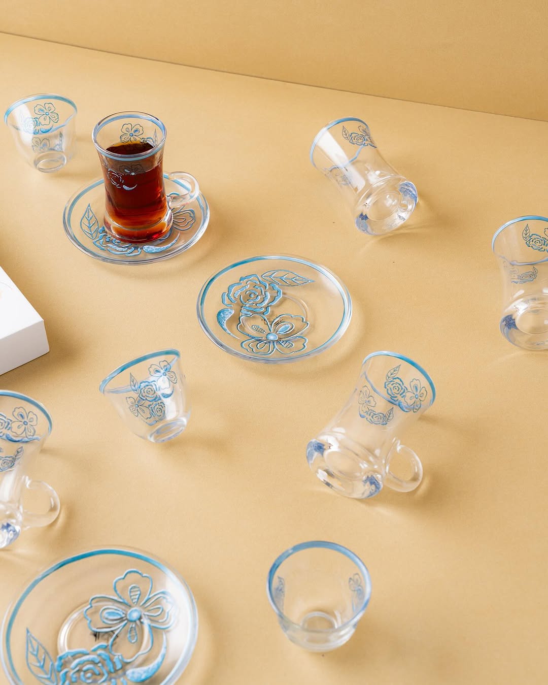 طقم شاي أو قهوة